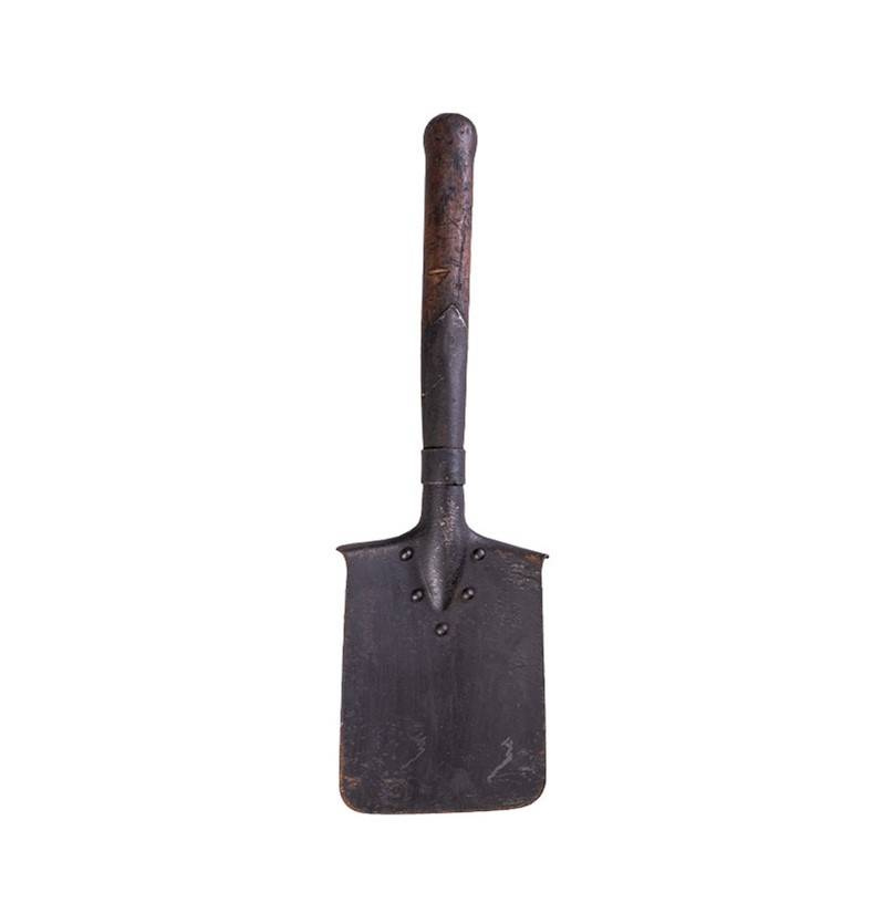 FIELD SHOVEL WITHOUT SAW EDGE AUSTRIAN MILITARY SURPLUS WW I USED