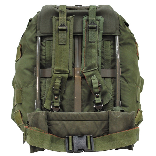 US backpack "Alice Pack" large, od green, w/2 side bags, used 66 cm