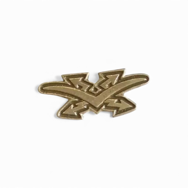 Pereche Semne de Arma pentru Grade - Operator radar antiaerian / Radarist antiaerian - Surplus Militar Armata Ungariei - Argintiu - Ca Noi