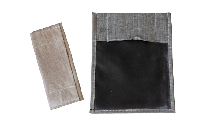 HUSA DIN PANZA PENTRU INSTRUMENTAR CHIRUGICAL 26 X 21 cm (l x L) - SURPLUS MILITAR DE LA ARMATA ROMANA - CA NOUA