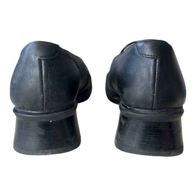 LADIES BLACK LEATHER SHOES - MILITARY SURPLUS FROM ROMANIAN ARMY - IN GOOD CONDITION