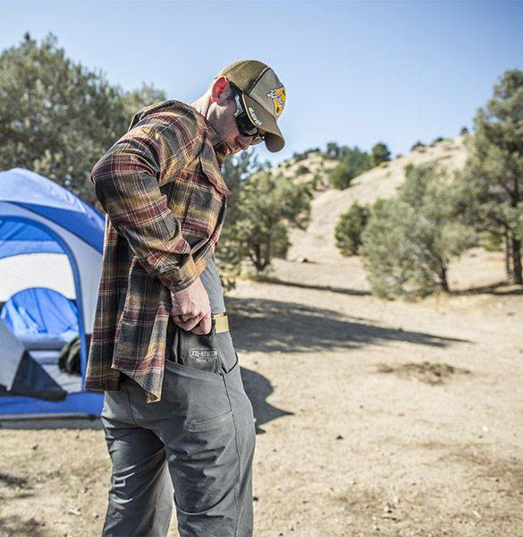 PANTALONI TACTICI PENTRU TREKKING, DRUMEȚII - VERSASTRETCH® - Helikon-Tex® - NEGRI