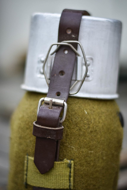 Bidon cu capac, perioada sovietică, Surplus Armata Română, Stare foarte buna, ca nou