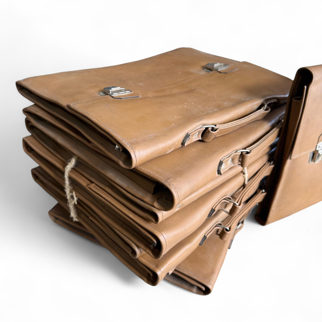 VINTAGE BRIEFCASE - ROMANIAN ARMY MILITARY SURPLUS - BROWN - IN GOOD CONDITION