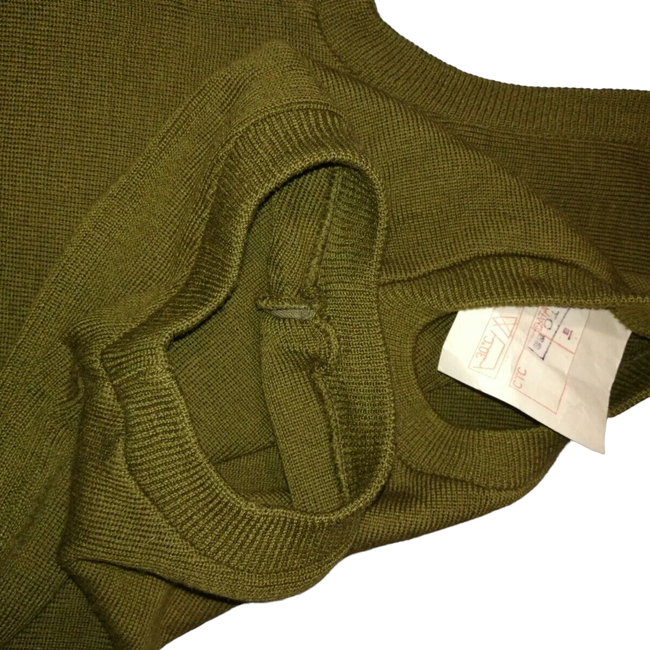 SWEATER KNITTED VEST M85 - ROMANIAN ARMY - OD - MILITARY SURPLUS - LIKE NEW