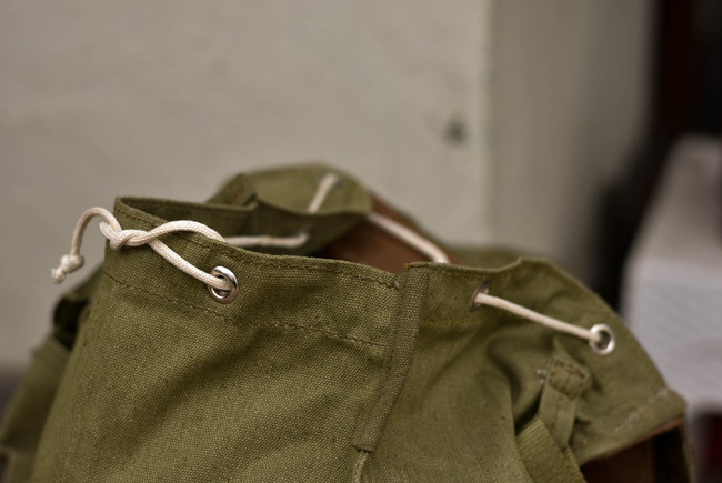 Ranita militara din panza - Armata Romana (Razboiul rece) - produs rar vintage - Verde OD - Ca noua