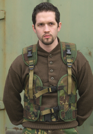 VESTA OLANDEZA - "LOAD BEARING" - FARA BUZUNARE - CAMO - UTILIZAT