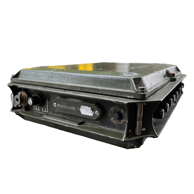 Statie Radio R1071 - Surplus Militar de la Armata Romana - Netestata