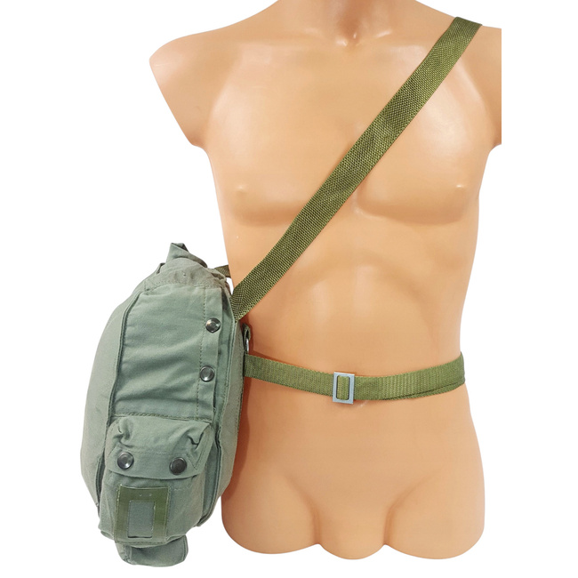 GEANTA DIN PANZA (CANVAS) PENTRU MASCA DE PROTECTIE - MP4 - ANII 1970 - SURPLUS MILITAR ARMATA POLONIEI - VERDE OD - UZATA