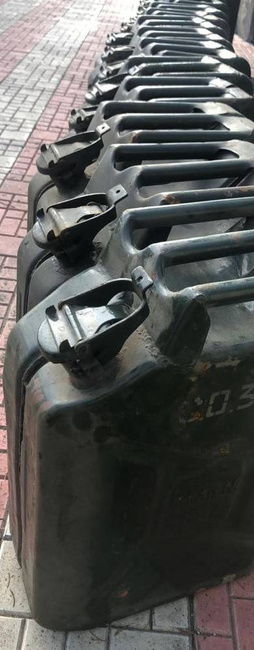 CANISTRA METALICA - 20 L - SURPLUS MILITAR ARMATA ROMANA - IN STARE BUNA