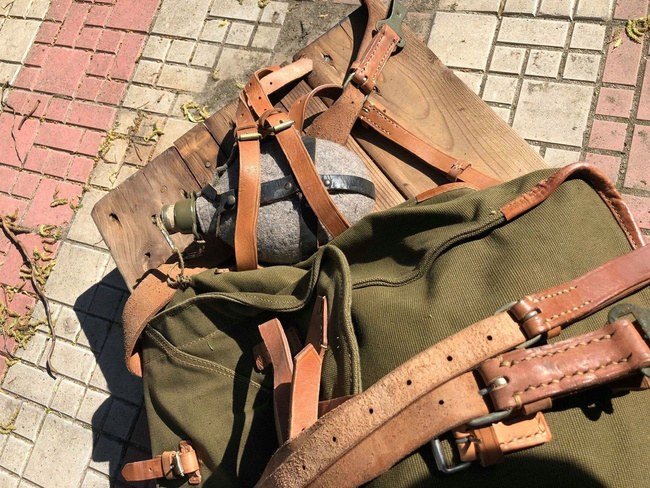 Military Olive Romanian Retro Rucksack - RSR Romanian army - OD Green - In good condition