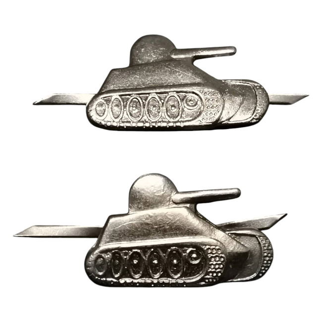 PAIR OF RANK INSIGNIA - TANKS - ROMANIAN ARMY MILITARY SURPLUS - SILVER - IN GOOD CONDITION