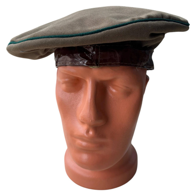 BERETA RARA OFITERI - VANATORI DE MUNTE - SURPLUS MILITAR ARMATA ROMANA - VERDE OD CU BANDA MARO/NEAGRA - IN STARE BUNA