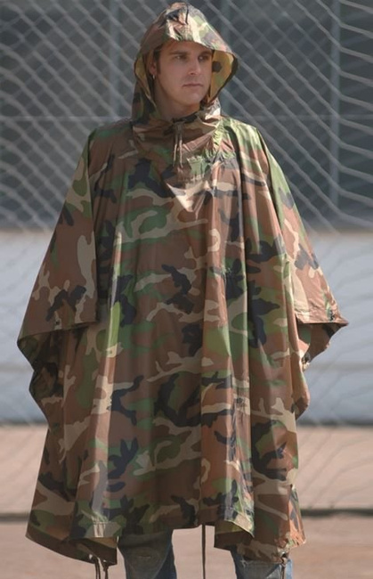 PONCHO, PELERINA DE PLOAIE RIPSTOP - Mil-Tec - WOODLAND