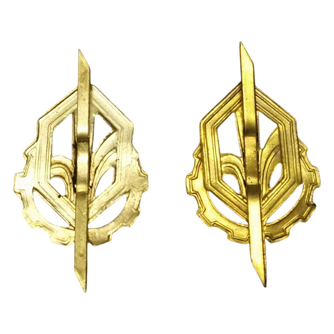 PAIR OF RANK INSIGNIA - CHEMISTRY - ROMANIAN ARMY MILITARY SURPLUS - GOLDEN - IN GOOD CONDITION