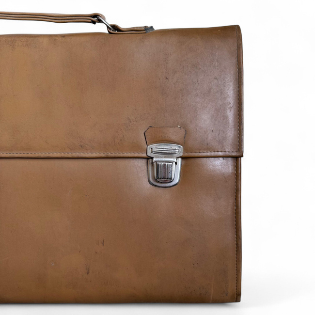 VINTAGE BRIEFCASE - ROMANIAN ARMY MILITARY SURPLUS - BROWN - IN GOOD CONDITION