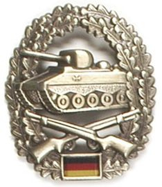 Metal beret badge, authentic German army PANZERGRENADIER