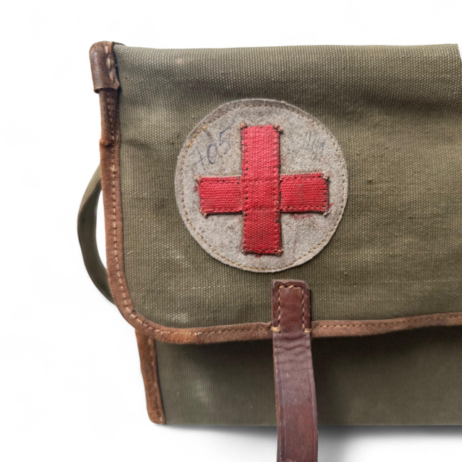 Patriotic Guards Medical Bag - Red Cross - Communist Era R.S.R. - Romanian Army Military Surplus - OD Green - In Good Condition