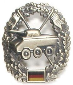 INSIGNA GENUINE GERMAN ARMY METAL BERET BADGE ´PANZERAUFKLÄRUNG´