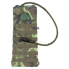 RUCSAC DE HIDRATARE CU REZERVOR TPU - SISTEM MOLLE - CZ M95 CAMO - 2,5 L - MFH