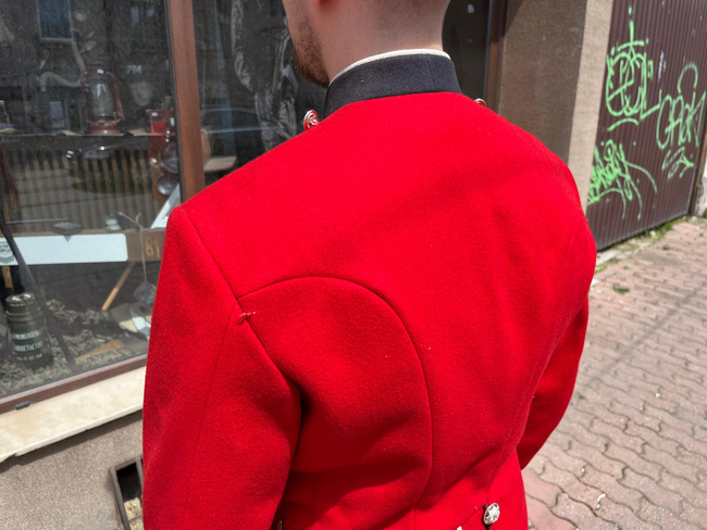 TUNIC WITHOUT EPAULETS - BRITISH ARMY MILITARY SURPLUS - RED - USED