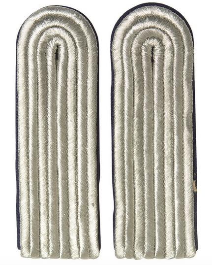 East Germ. Vm Epaulets Officer