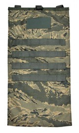 GEANTA HIDRATARE + REZERVOR 3 L - SURPLUS MILITAR DE LA ARMATA AMERICANA - ABU CAMO - CA NOUA