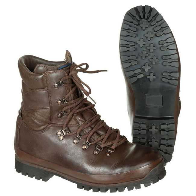 COMBAT BOOTS - "ALT-BERG" - BROWN - BRITISH MILITARY SURPLUS - USED CONDITION/NEW SOLE
