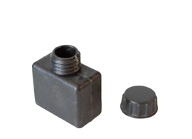 STICLUTA/RECIPIENT CU CAPAC PENTRU ULEI - 50ML - SURPLUS MILITAR DE LA ARMATA ROMANA - IN STARE BUNA