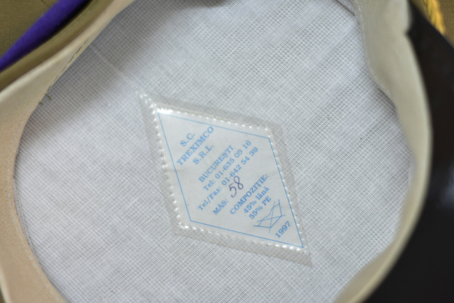 Cascheta de subofiteri - Intendenta - Model de ceremonie cu snur si broderie aurie - Surplus Militar Armata Romana - Mov/Verde OD - In stare buna