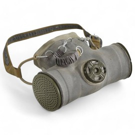 GAS MASK FOR HORSES - MILITARY SURPLUS ROMANIAN ARMY - IN GOOD CONDITION - FOR DECORATION