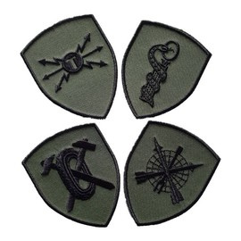 EMBLEMA SEMN DE ARMA MANECA SCUT - INFORMATII PENTRU APARARE - BRODATA PE SUPORT KAKI CU FIR NEGRU