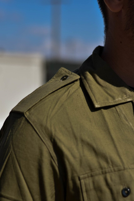 OLIVE SHIRT - COLD WAR ERA - ROMANIAN ARMY SURPLUS - USED 