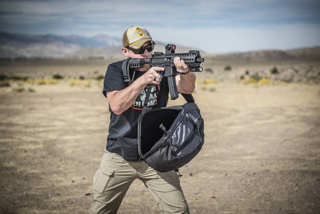 TRICOU (K9 - NO TOUCH) - HELIKON