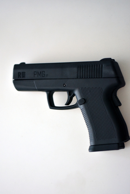 Gas Pepper Spray pistol Razor Gun PMG-37