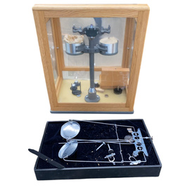 BALANTA ANALITICA Meopta A2 - 50x39x29 cm -  ANII '50 - ca nou