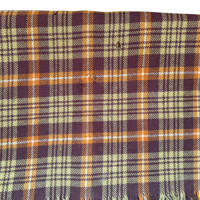 Patura de lana cu franjuri la capete - Vintage - 150x190 cm - Surplus Militar Armata Romana - Uzata