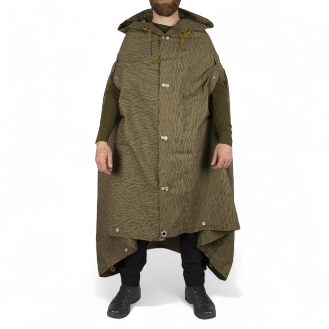 East Ger.Camo Shelter Half Like New/used