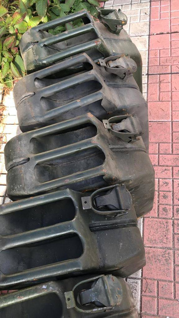 CANISTRA METALICA - 20 L - SURPLUS MILITAR ARMATA ROMANA - IN STARE BUNA