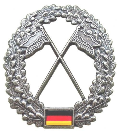 INSIGNA GENUINE GERMAN METAL BERET BADGE HEERESAUFKLÄRER