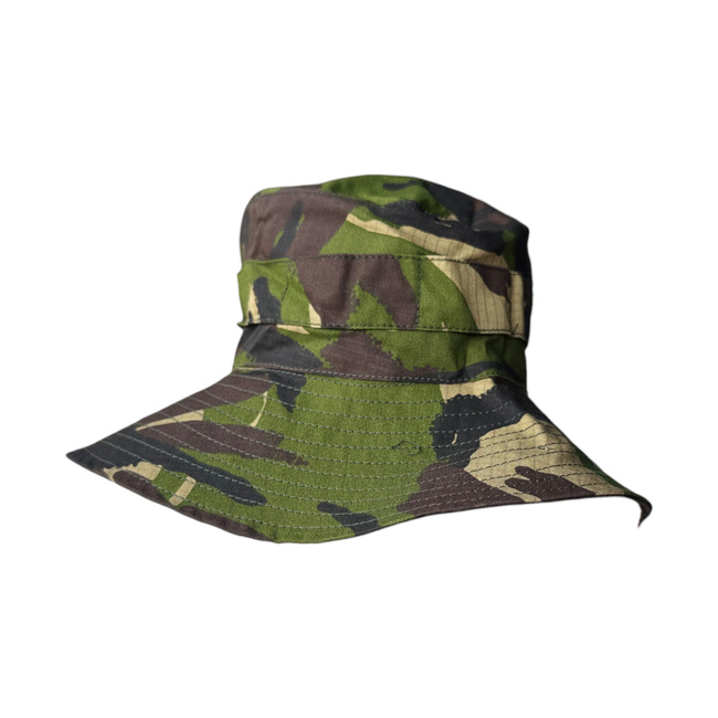 Palarie Boonie cu plasa anti-insecte inclusa - Surplus militar romanesc - Camuflaj Woodland - In stare buna  