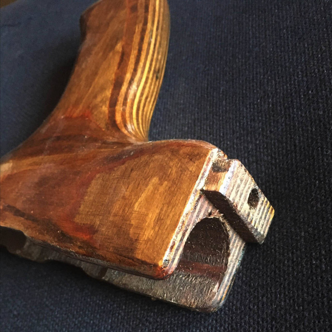 FOREGRIP, ULUC DIN LEMN, REPLICA AIRSOFT AKM, AK47 KALASHNIKOV, PM MOD.86, AIRSOFT