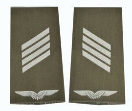 GENUINE GERMAN AIR FORCE O.D./SILVER SHOULDER LOOPS ´STABSGEFREITER´