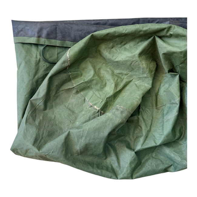 Sac impermeabil pentru rufe - 40 cm x 76 cm - Surplus militar armata SUA - Verde OD - Uzat - Cu defect 