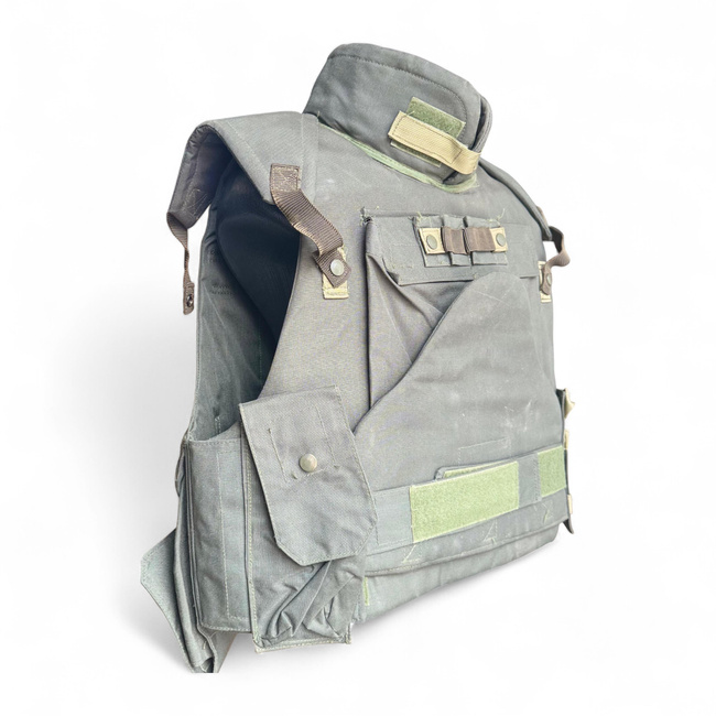 Vesta antiglont cu guler si buzunare laterale - Tip T-IV - Vintage - Surplus Militar Armata Romana - Verde Olive -In stare buna