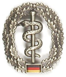 INSIGNA GENUINE GERMAN ARMY METAL BERET BADGE ´SANITÄTER´