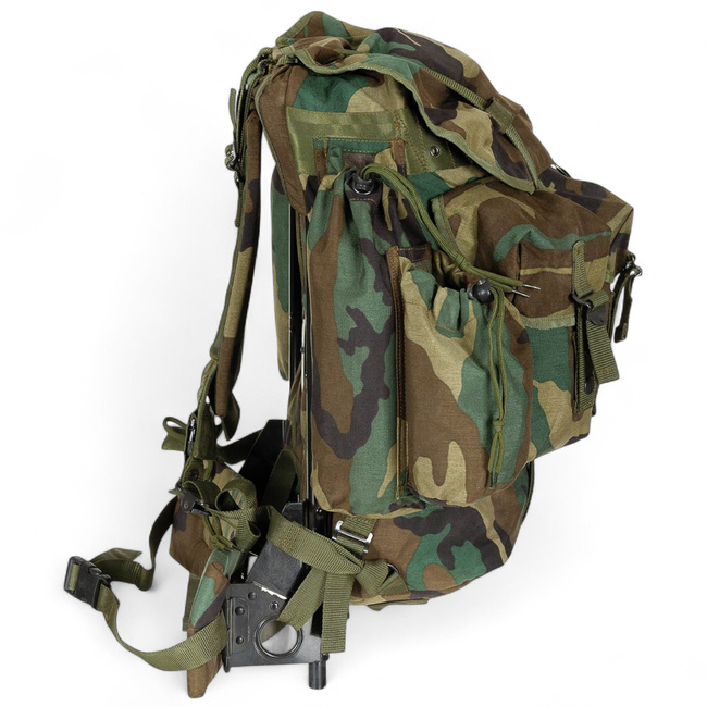 Rucsac cu cadru metalic extern - Surplus Militar Armata Turciei - Camuflaj M81 Woodland - Uzat