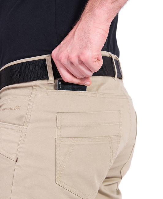 SHORTS - "ROGUE HERO" - Pentagon® - COYOTE