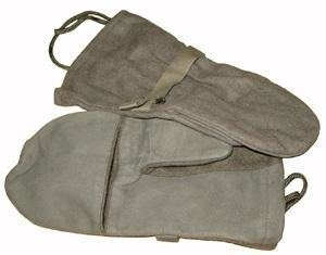AUSTRIAN ARMY O.D. LINED MITTENS LIKE AS NEW