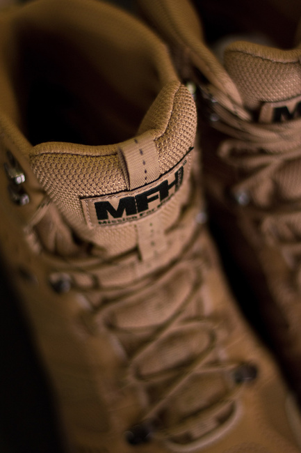COMBAT BOOTS -  "TACTICAL" - MFH® Professional - COYOTE TAN